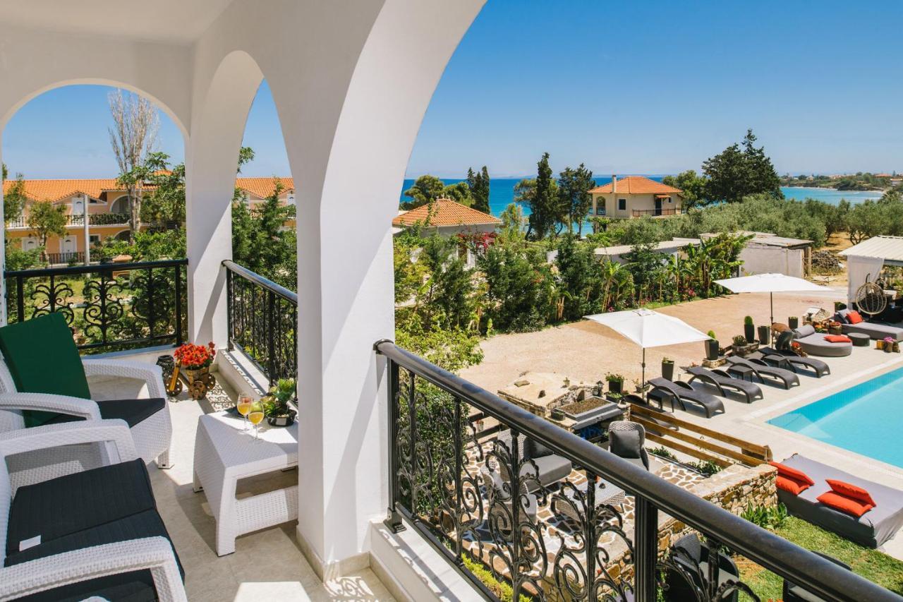 Villa Corali Apartments Sea Breath & Pool Амуди Экстерьер фото